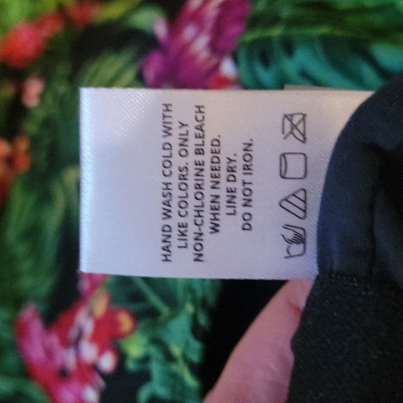 NEW! DREAMWAVE Swimwear Tropical One-Piece Swimsuit Dress 10. - Picture 7 of 7